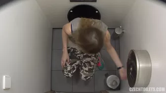 Czech Toilets 220