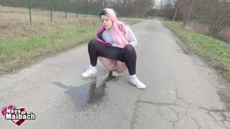 Maya Maibach - My first piss video