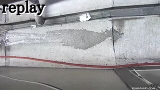 Girls Pissing E24