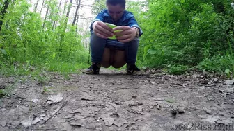 All natural. Ingrid is peeing and wiping herself with a leaf