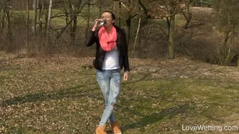 Vanessa - 'Hold it' challenge