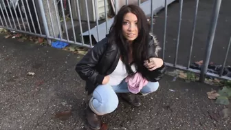 Gia Whitechapel wet herself on streets