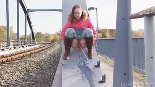 Bibi Fox - Pissing Scene