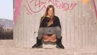 Silvia Dellai - Pissing Scene