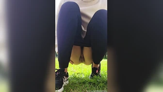 Waterbabe - Quick pee break