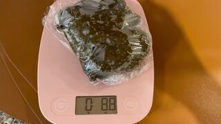 Sophia Sprinkle - Shitting 1/2 lb. for LOSER Paypig Sub!