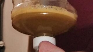 SSBBW Queen Siya - Barmaid Uses Immersion Blender for Shit and Piss!