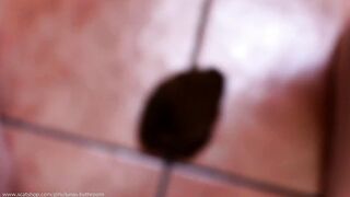 Luna - Pantyhose Poo