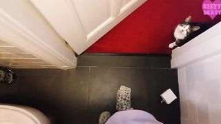 Kitty Skatt - Female POV huge fat moaning dump and piss