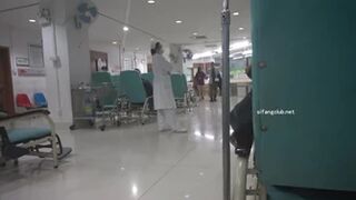 Chinese girl toilet pee