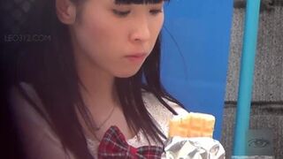 UNKW-047 04 Girls with small bladders peeing outdoors multiple times. (Uncensored)