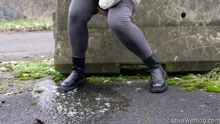 Nikki - Pissing Scene