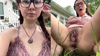 sammycake - First time peeing outside