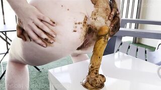 MissPoop - I shit and kick my ass on the balcony