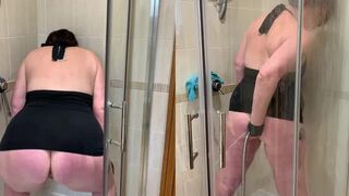 UkKinkykatiescat - Uk Kinky Katie Poo & flush out