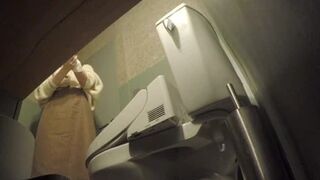 Ultra-high definition, targeting the private parts of beautiful women! [Raid! The Women's Restroom Next Door ⑪]