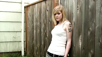Mikki Wets Her Tight Jeans