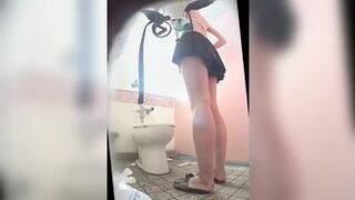 28104124 I took a picture of a Western-style toilet in the sea with two cameras! 4 The last sister with big breasts is also exposed ...