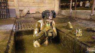 Kaitlyn Katsaros Aliens In The Manure Channel