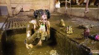 Kaitlyn Katsaros Aliens In The Manure Channel