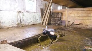 Kaitlyn Katsaros Aliens In The Manure Channel