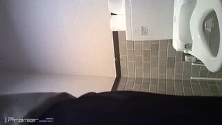 hide035_00 A series of unmaintained thickets [Real Women's Toilet]