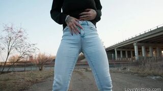 Alexa Throat - Wetting Scene