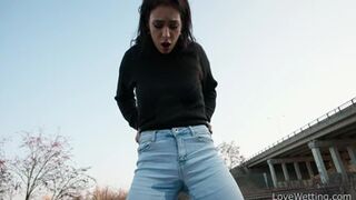 Alexa Throat - Wetting Scene