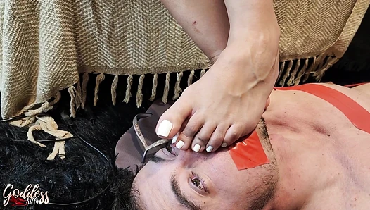 Goddess Kiffa Surprises Mr Pine during Cardio at stairs and makes him worship her Feet. - BONGAGE - FOOT FETISH - FOOT GAGGING - FEMDOM - FOOT WORSHIP -
