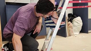 Electricist Foot Pervert Tricks Kiffa Worshipping Her Feet to Finish the Job - FOOT FETISH - FOOT WORSHIP - SOLES - SOLES LICKING - WEDGES HIGH HEELS - FEET - FOOT