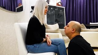 Goddess Lina Face Slapping Vol 5