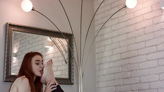 Helena Worship And Tickle Feet Of Weronika