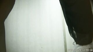 Rear view face visible (Vol 5)