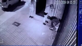 Pissing 1