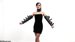 Rigid Ecstasy: The New Posture Collar and my Smellbag Climax
