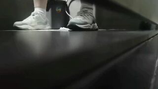 girl piss loud