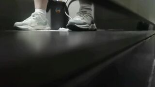 girl piss loud