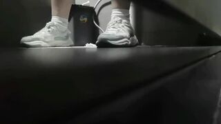 girl piss loud