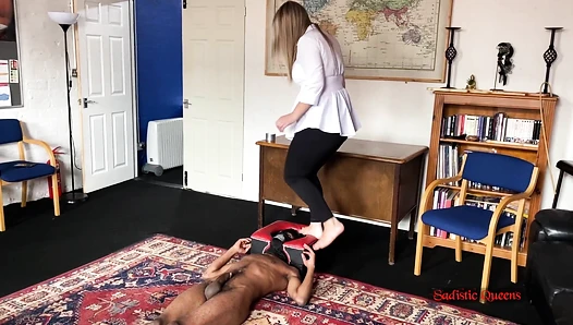 Lady Diosa - Smothered & Stomped By My Beautiful Big Feet