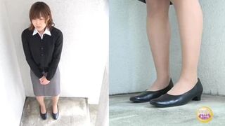 DLSL-402 02 Hidden camera footage in the office: Office lady gets lectured and wets herself 2