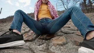 Vinny Foxbrat - Wetting Scene