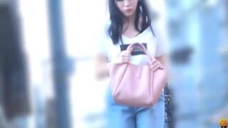 DLEE-426 01 OLs, schoolgirls on the way home and women found in the city peeing standing up on hidden cameras in public toilets