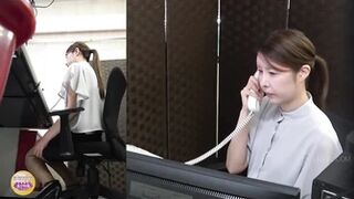 DLSL-639 04 Hidden camera call center. No leaving! Peeing while dealing with a complaint.
