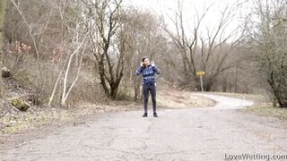 Aleya - Pissing Scene