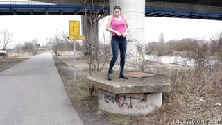 Tiny Tina - Pissing Scene