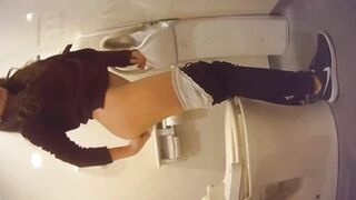Private room observation of young girls TKG007