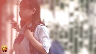 DLEE-793 04 Sudden urination urge on the way to school: schoolgirls rushing to the toilet with pre-pee drips.
