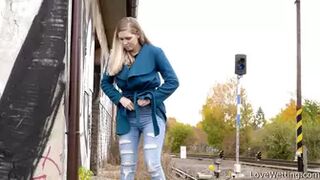 Katis - Pissing Scene