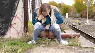 Katis - Pissing Scene