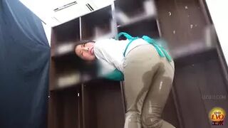 DLEE-785 03 Hidden camera: working woman’s embarrassing wetting. An embarrassing continent of pee staining her clothes.